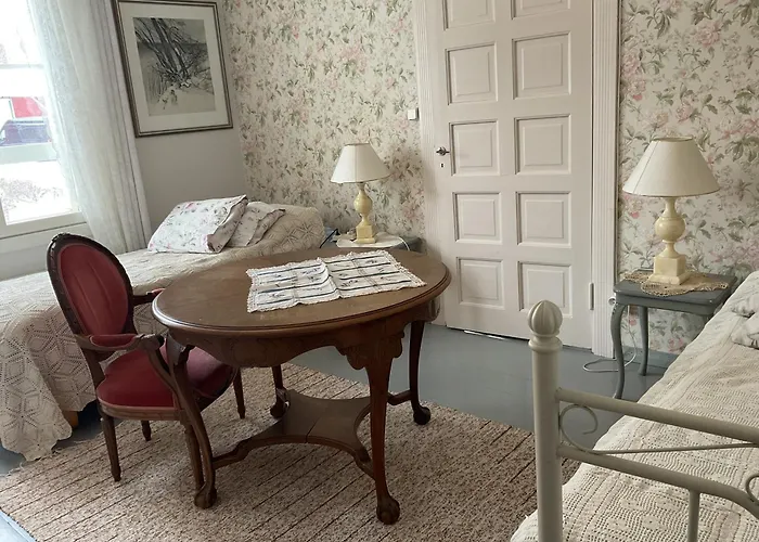 Perinteinen Villa Vesivehmaa